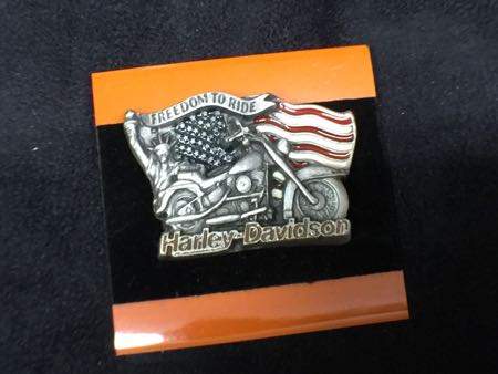 Harley Davidson Baron Pin 1992