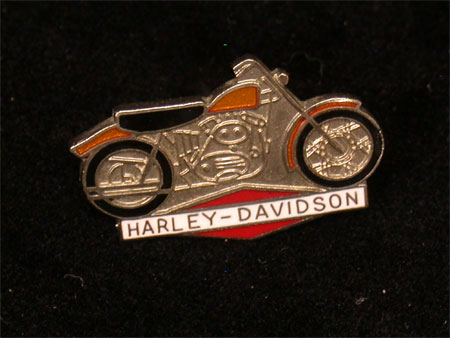 Harley Davidson Vintage Bike Pin #4
